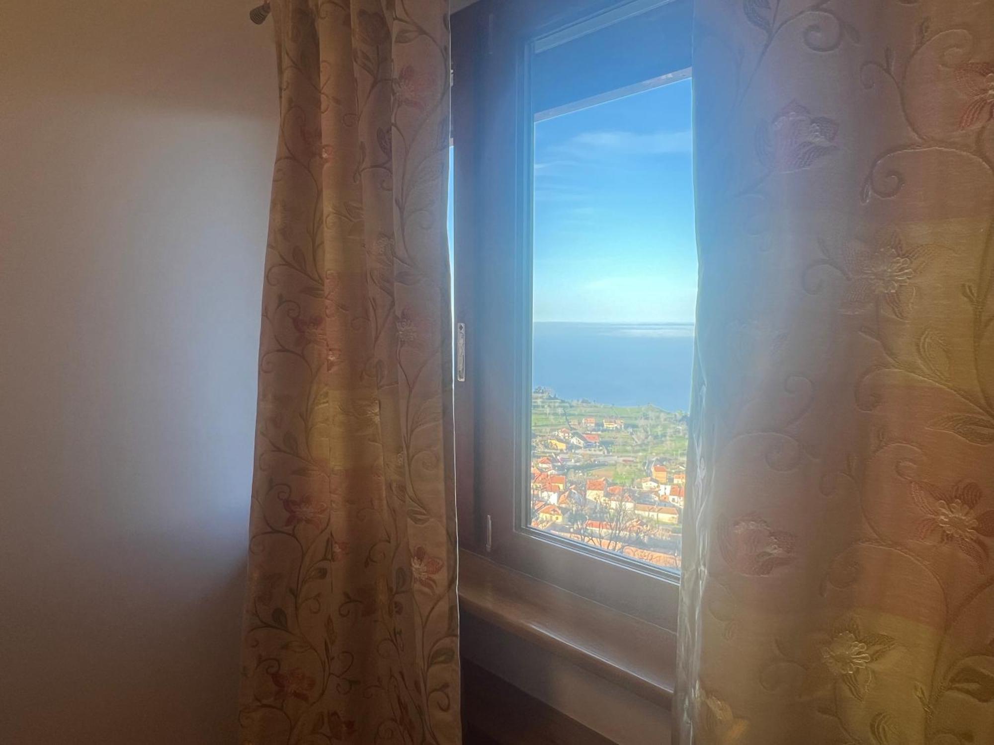 B&B Villa Reginella อาเจโรลา ภายนอก รูปภาพ
